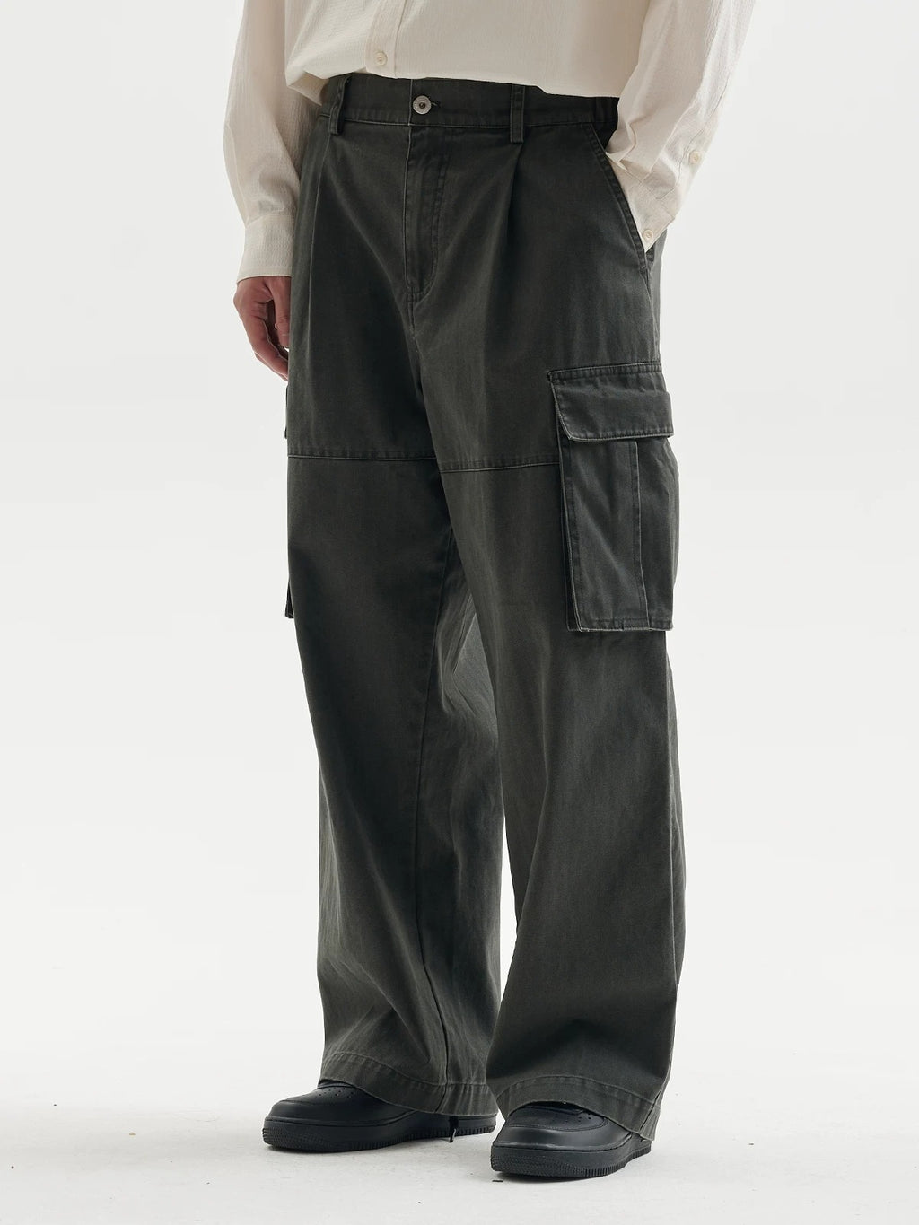 BUTTBILL Unisex Relaxed Herringbone Cargo Trousers105