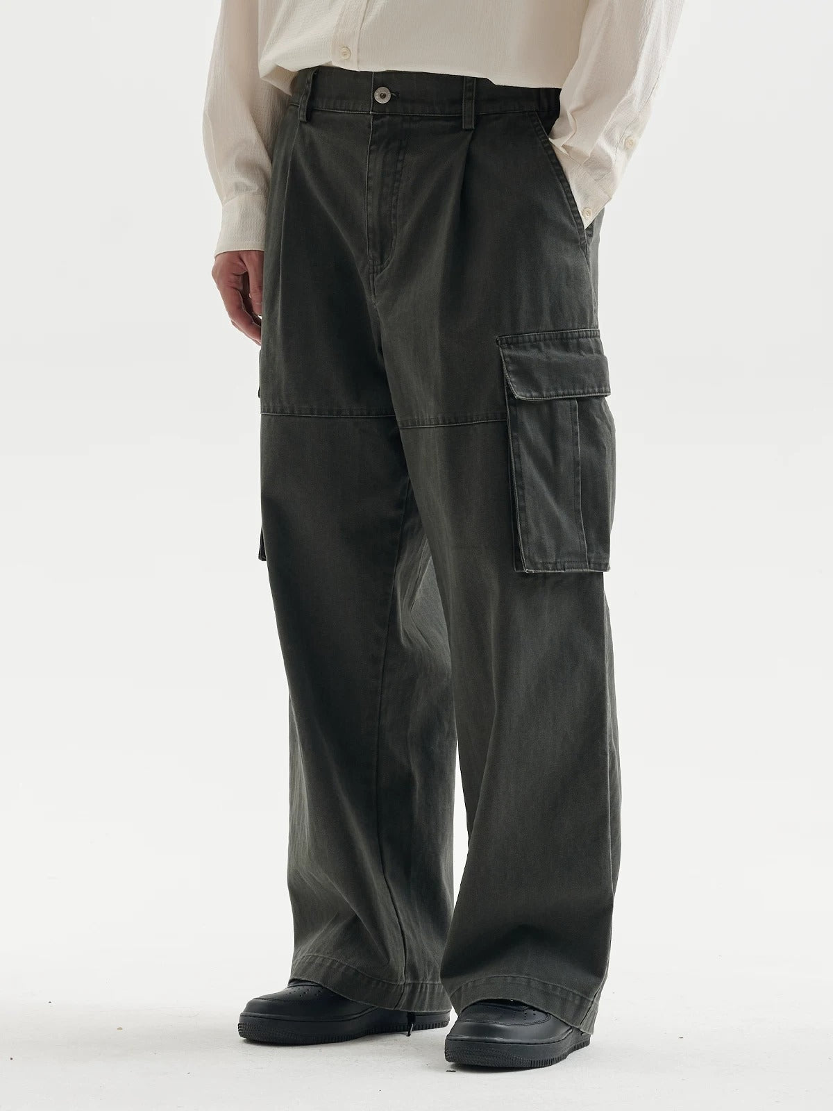 BUTTBILL Unisex Relaxed Herringbone Cargo Trousers105