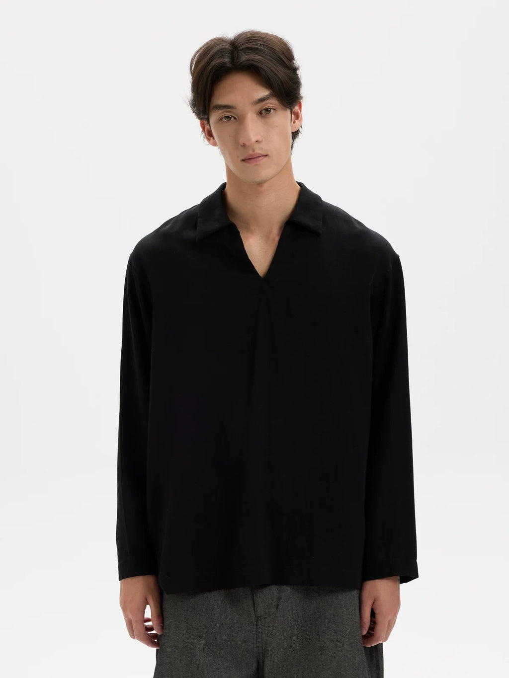 BUTTBILL Effortless Lyocell-Linen V-Neck Long-Sleeve Polo with Split Hem043