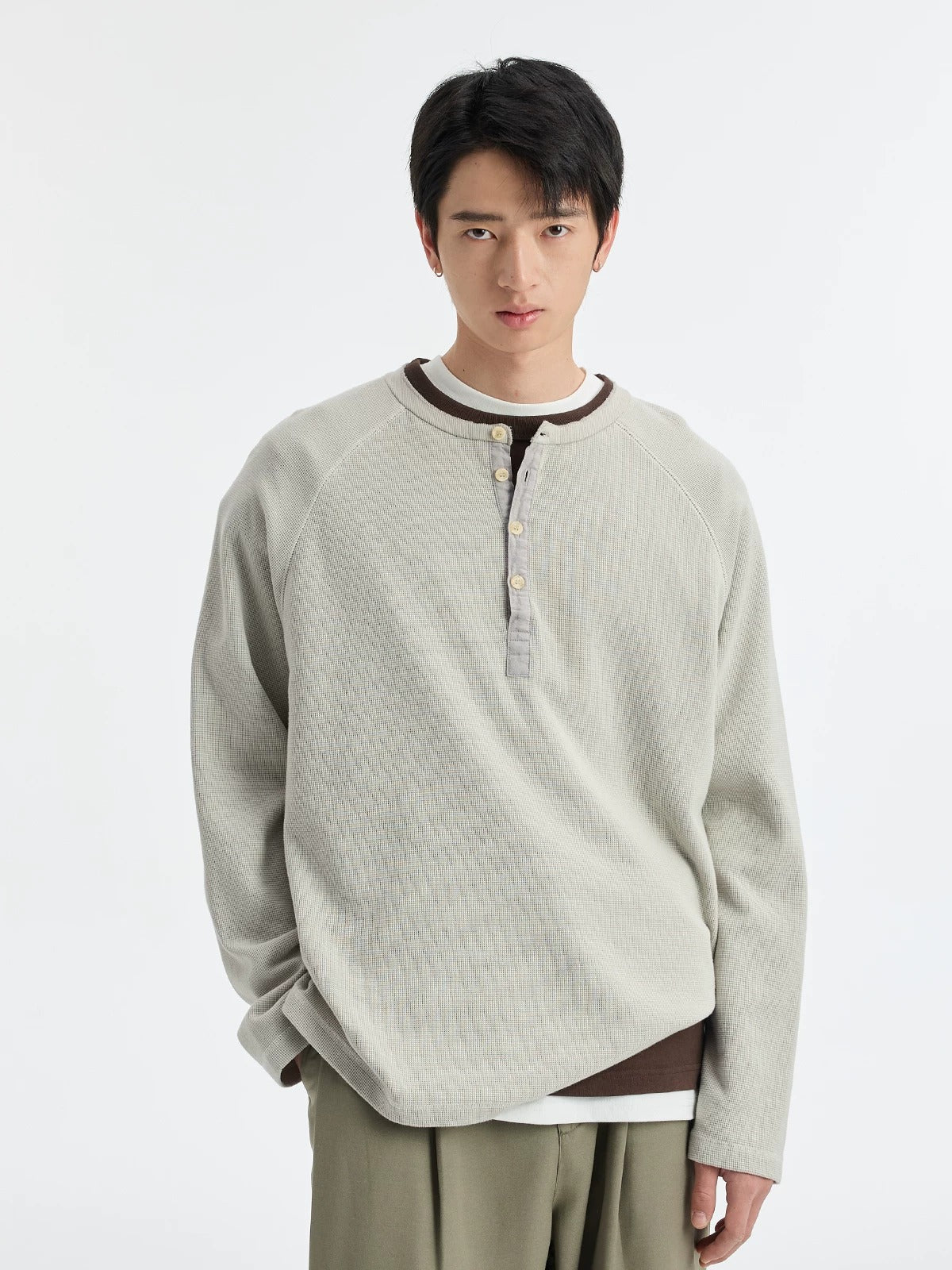 BUTTBILL SS26 Unisex Washed Hemp Waffle Knit Long-Sleeve Henley049