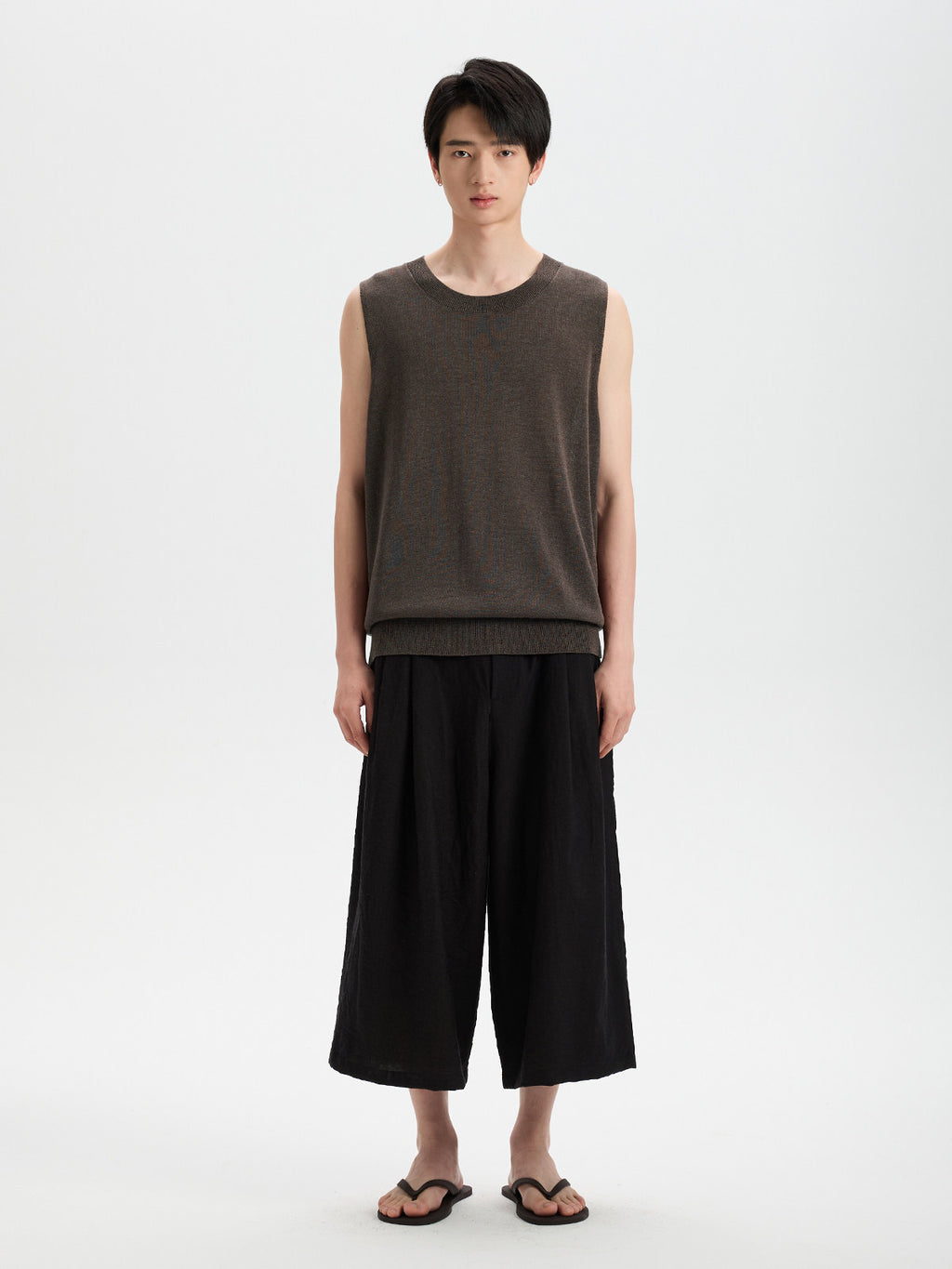BUTTBILL Classic Tencel-Linen Blend Crewneck Knit Vest
