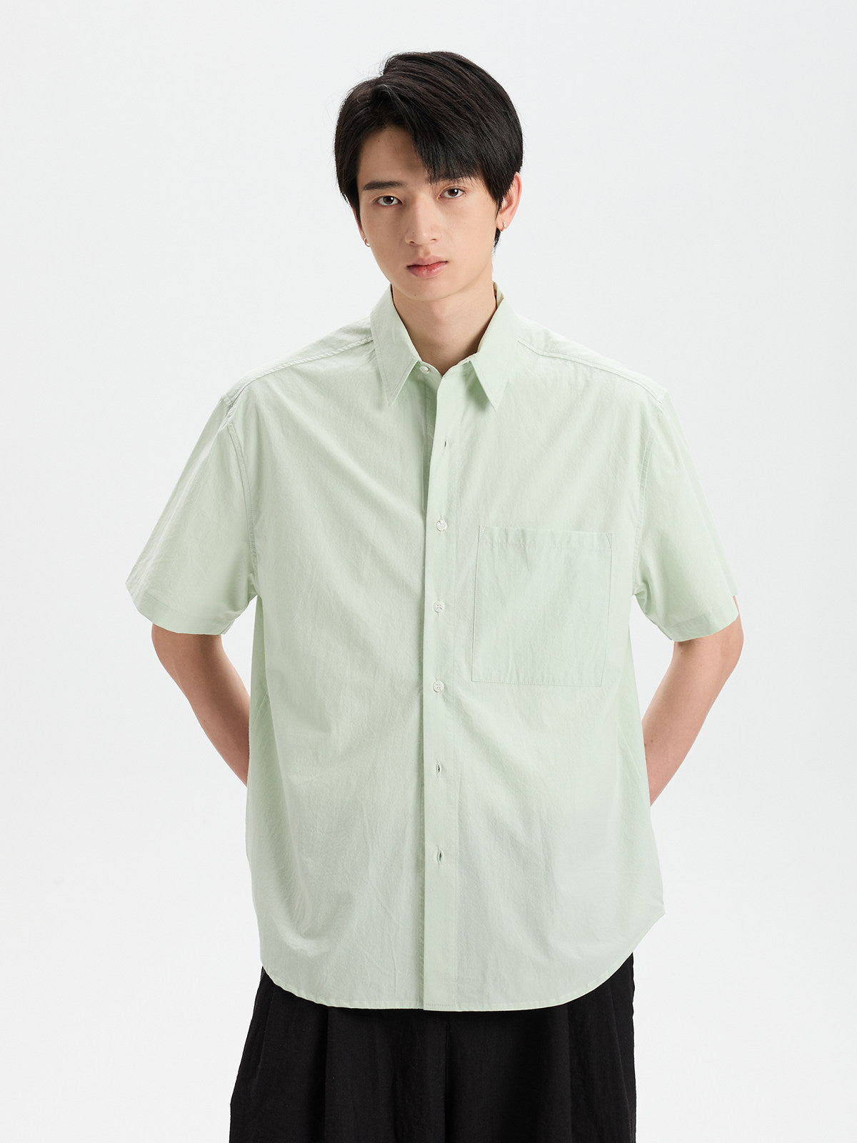 BUTTBILL Classic Minimalist Soft-Textured Long-Staple Cotton Pleated Back Shirt