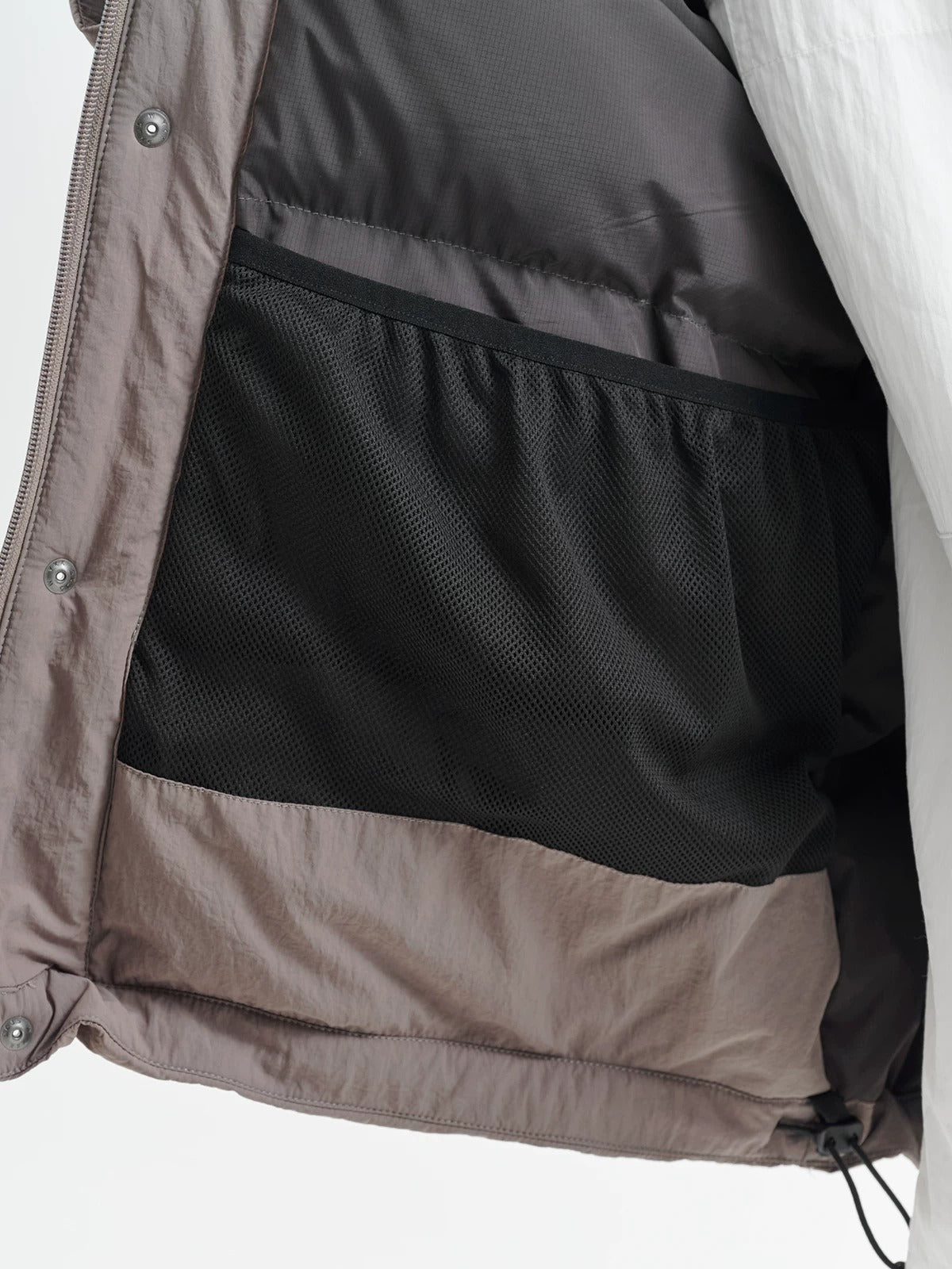 BUTTBILL FW25 Relaxed 90% White Duck Down Graphene-Lined Hooded Jacket062