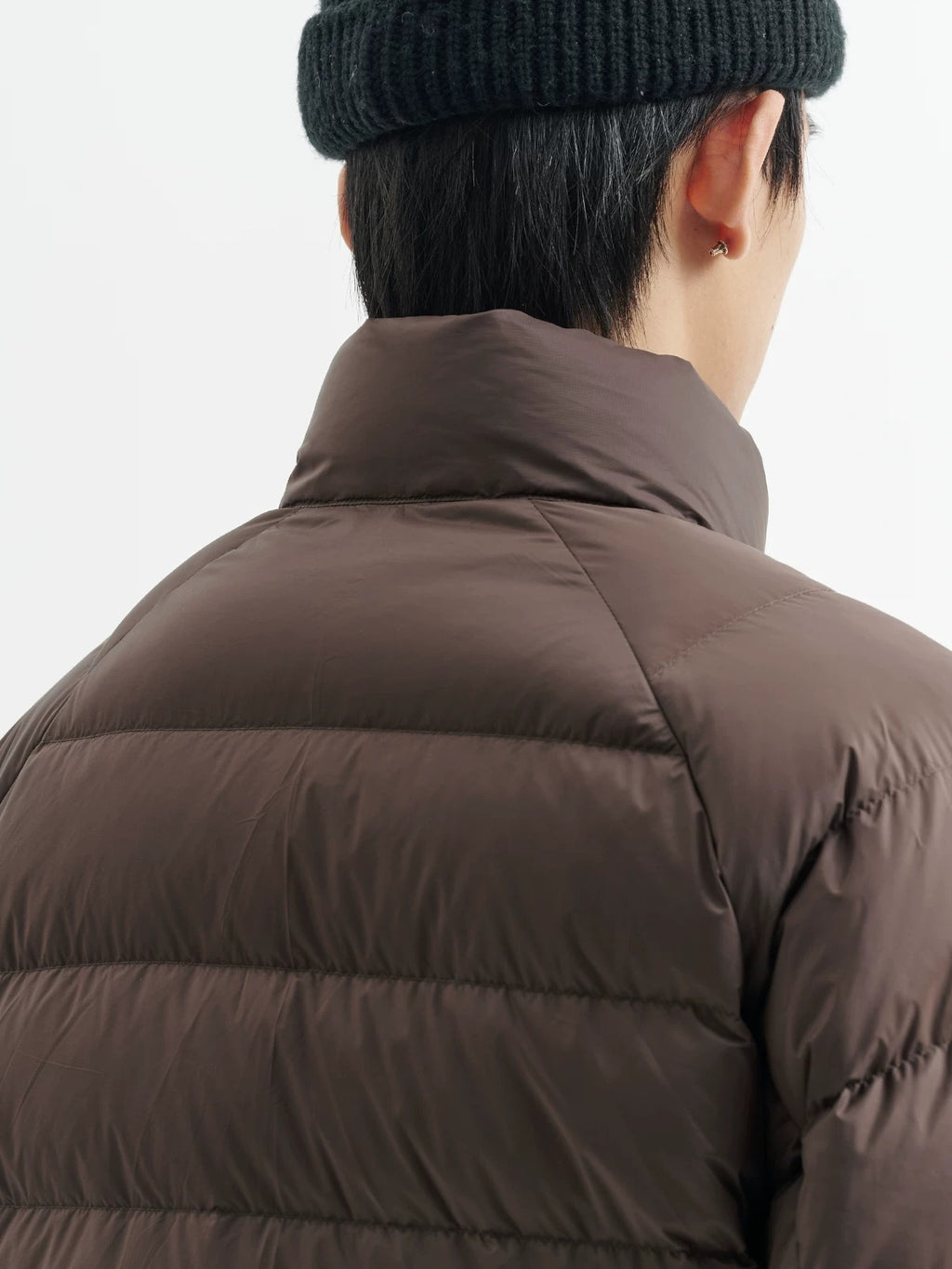 BUTTBILL FW25 Men's 90% White Duck Down Lightweight Channel-Quilted Jacket with Stand Collar051