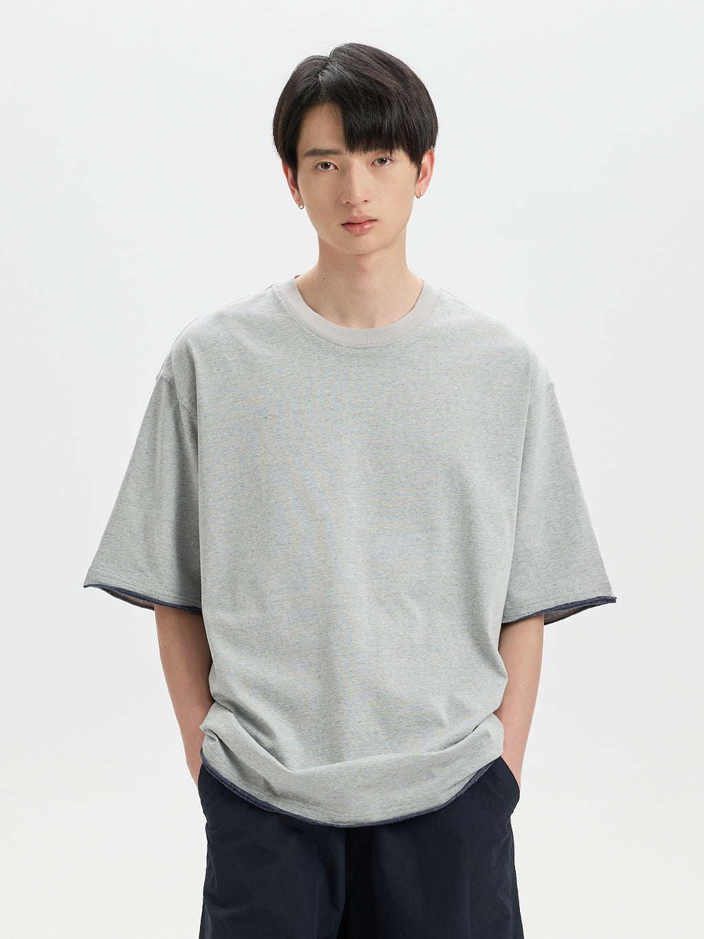 BUTTBILL SS26 Unisex Double-Yarn Cotton Inside-Out Contrast T-Shirt with Rolled Edge