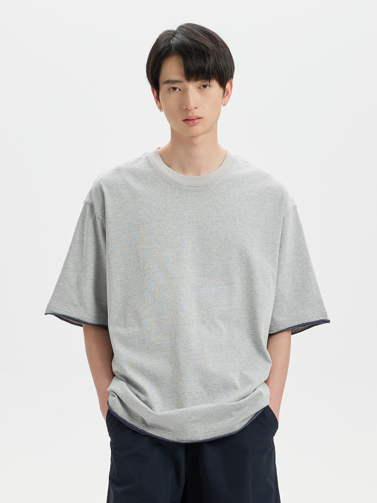 BUTTBILL SS26 Unisex Double-Yarn Cotton Inside-Out Contrast T-Shirt with Rolled Edge