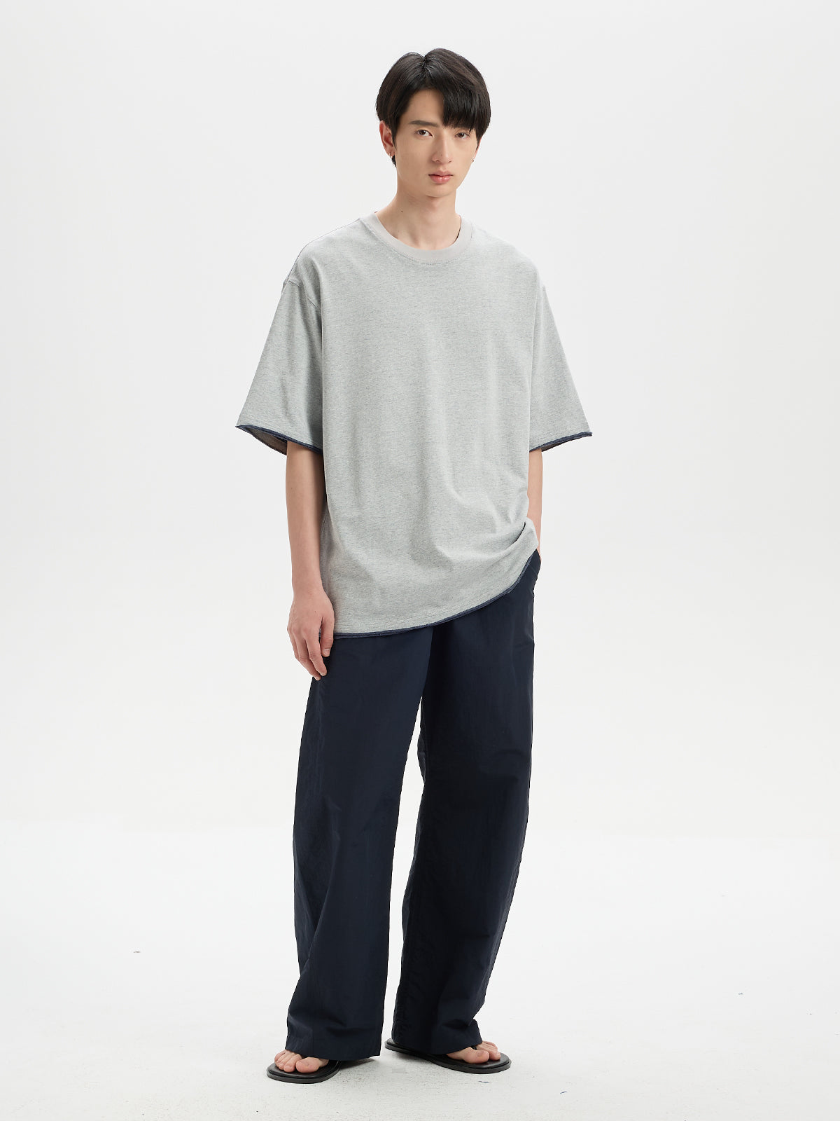 BUTTBILL SS26 Unisex Double-Yarn Cotton Inside-Out Contrast T-Shirt with Rolled Edge