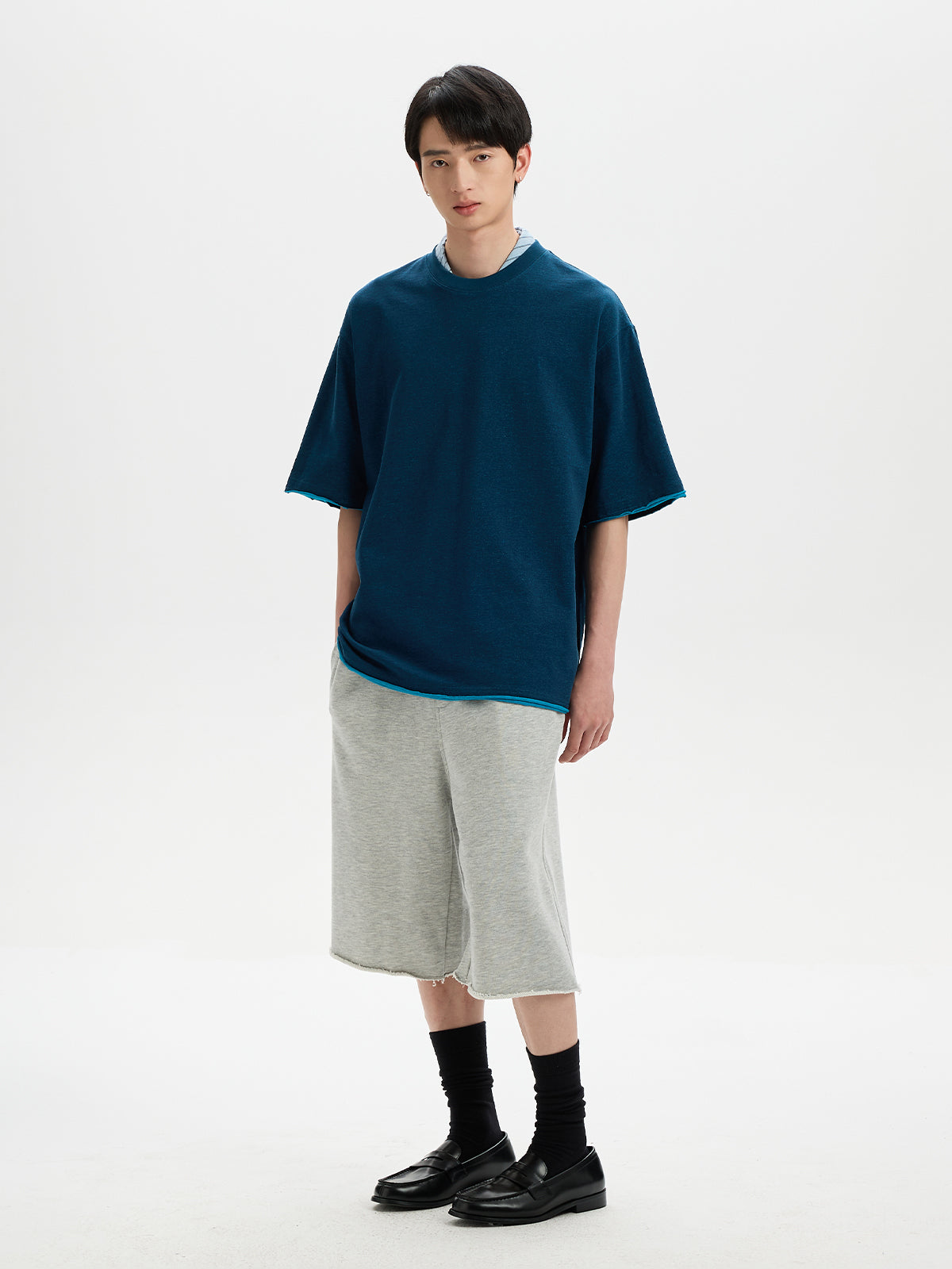 BUTTBILL SS26 Unisex Double-Yarn Cotton Inside-Out Contrast T-Shirt with Rolled Edge