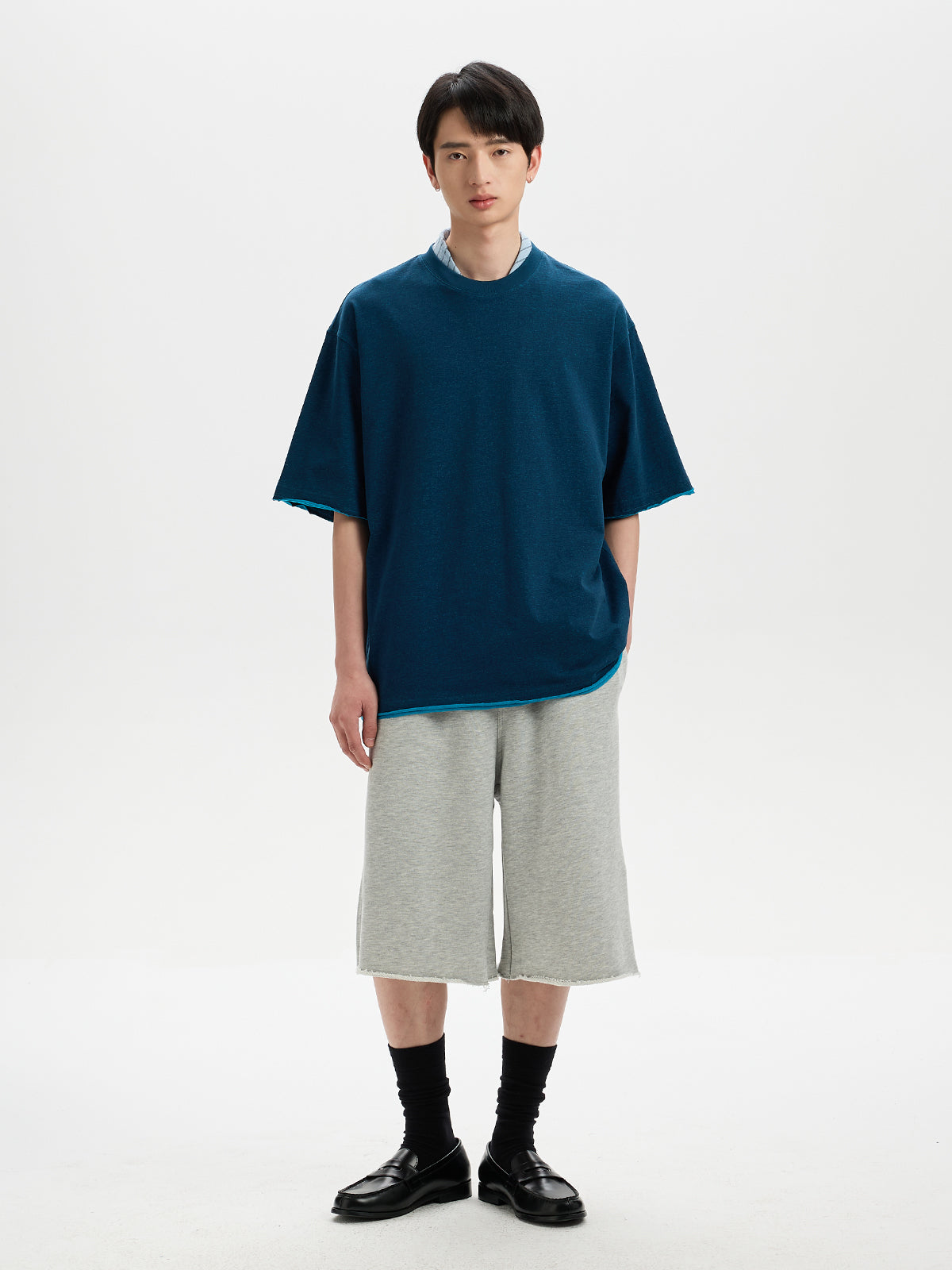BUTTBILL SS26 Unisex Double-Yarn Cotton Inside-Out Contrast T-Shirt with Rolled Edge